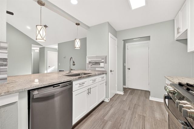 9507 Secretariat Drive, Houston, TX 77065