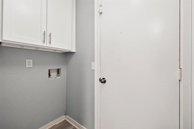 9507 Secretariat Drive, Houston, TX 77065