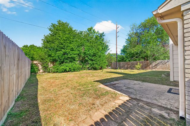 9507 Secretariat Drive, Houston, TX 77065