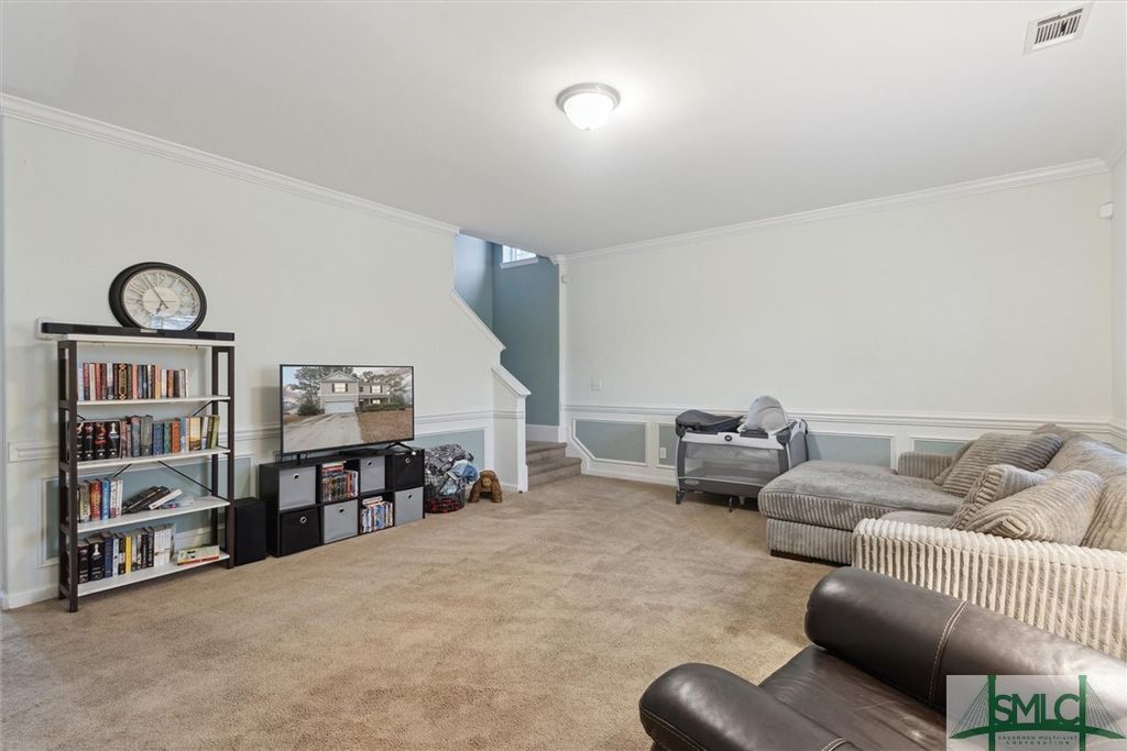 Image 5 of property listing at 106 Wesleyan Drive, Savannah, GA 31419