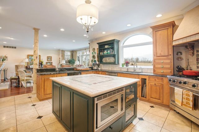 3471 N Karen Kourt, La Porte, IN 46350