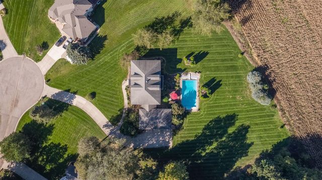 3471 N Karen Kourt, La Porte, IN 46350