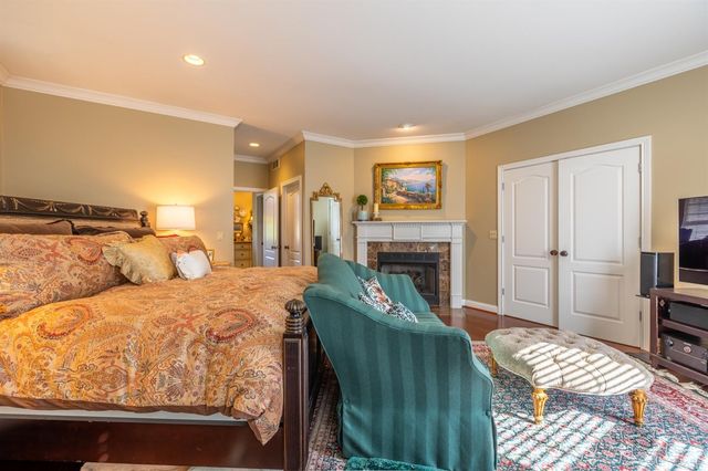 3471 N Karen Kourt, La Porte, IN 46350