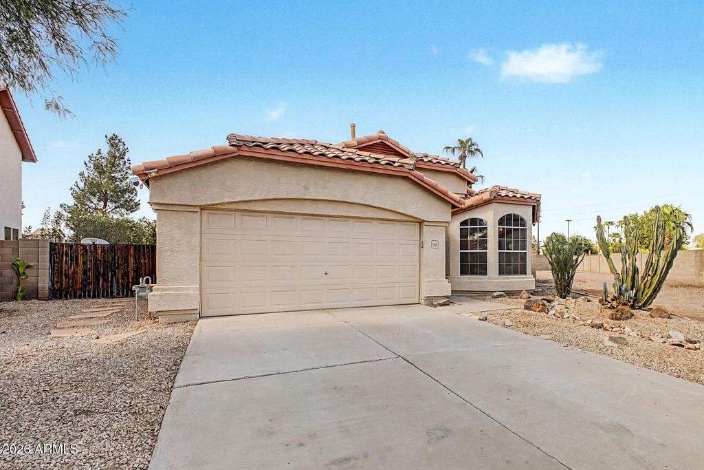 1566 E CHEYENNE Street, Gilbert, AZ 85296 — photo 3