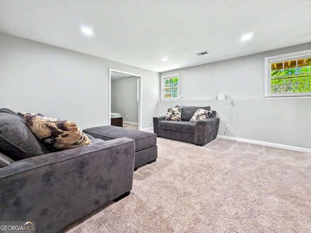 74 Crestview Lane, Dallas, GA 30157
