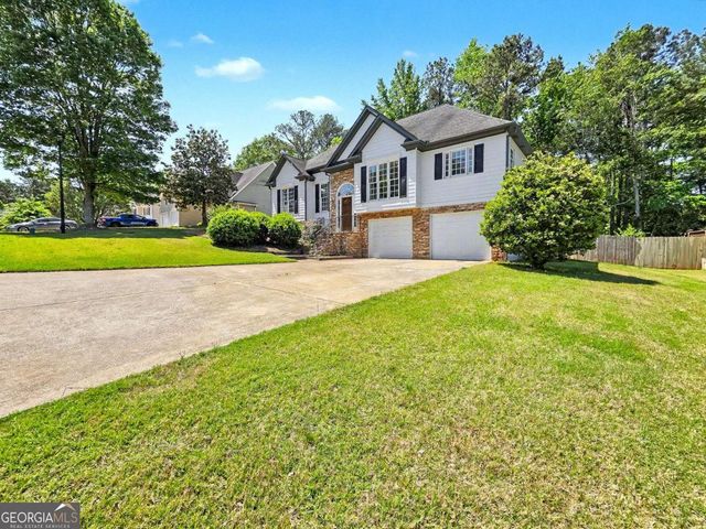 74 Crestview Lane, Dallas, GA 30157