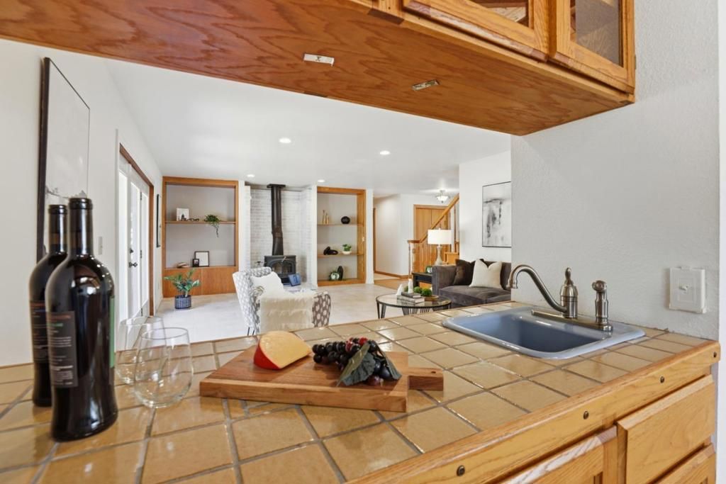 Image 15 of property listing at 215 Chateau Drive, Aromas, CA 95004