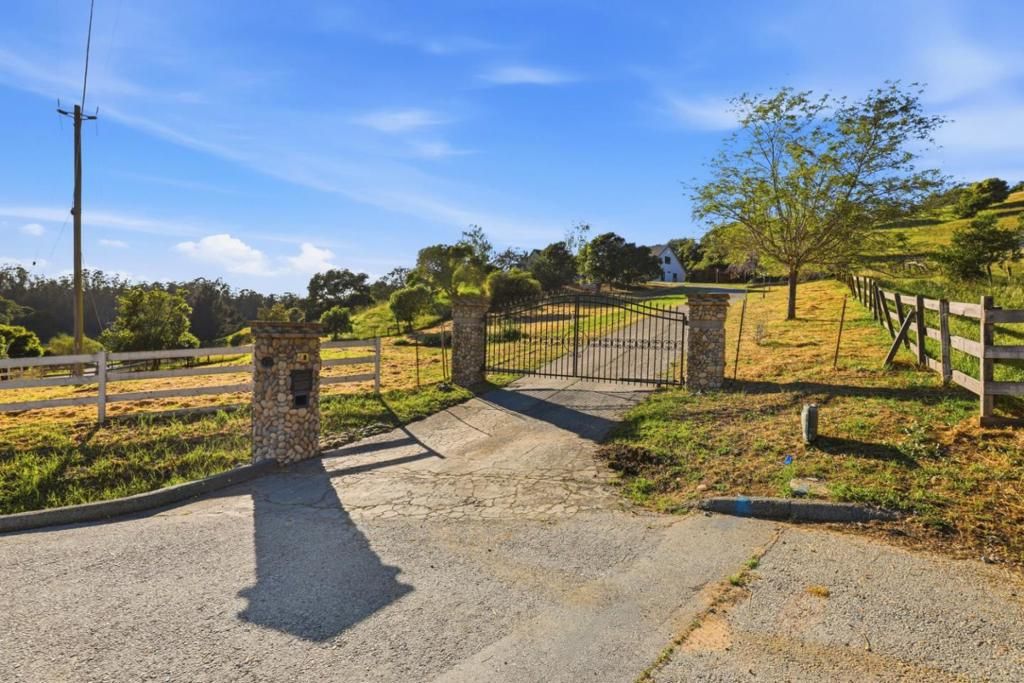 Image 52 of property listing at 215 Chateau Drive, Aromas, CA 95004