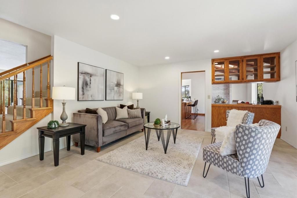 Image 6 of property listing at 215 Chateau Drive, Aromas, CA 95004