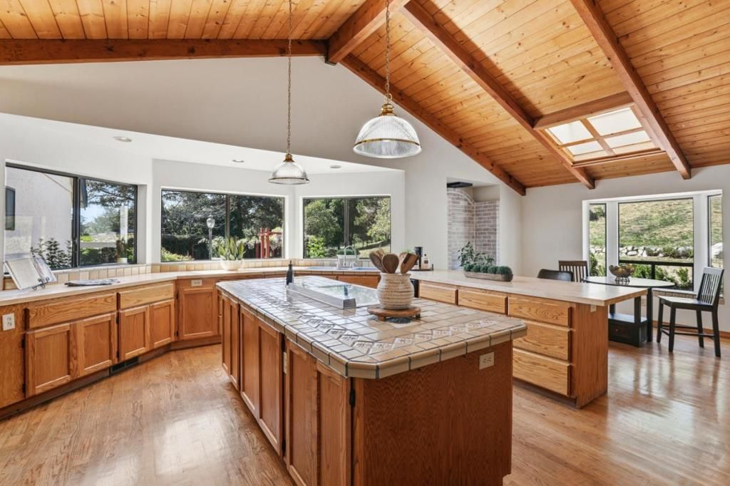 Image 8 of property listing at 215 Chateau Drive, Aromas, CA 95004