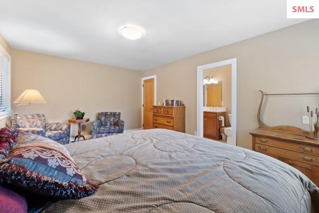 707 Eagen Mtn Drive, Hope, ID 83836 photo 30