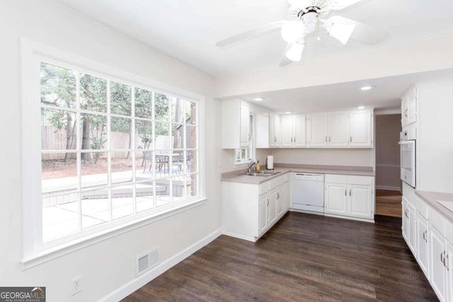 643 Grove Parkway SE, Marietta, GA 30067