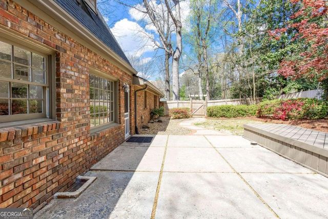 643 Grove Parkway SE, Marietta, GA 30067