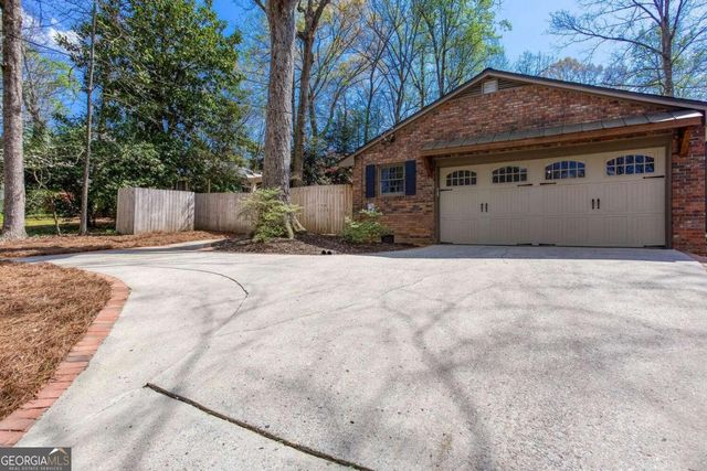 643 Grove Parkway SE, Marietta, GA 30067