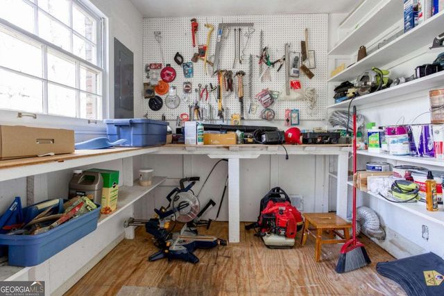 643 Grove Parkway SE, Marietta, GA 30067