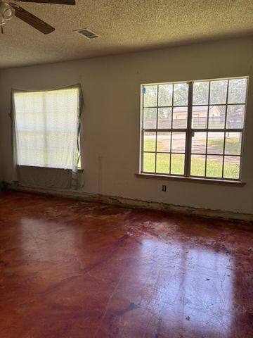2628 Defor Road, Conroe, TX 77301