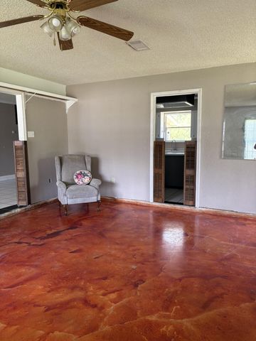 2628 Defor Road, Conroe, TX 77301