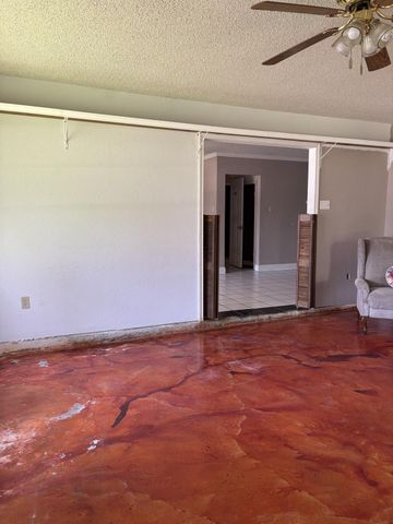 2628 Defor Road, Conroe, TX 77301