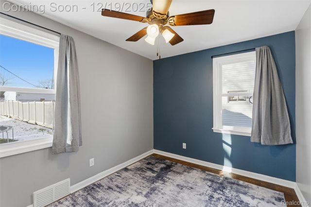 22785 Schroeder Avenue, Eastpointe, MI 48021