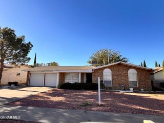 11012 Bob Stone Drive, El Paso, TX 79936