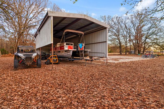 333 County Road 43200, Powderly, TX 75473