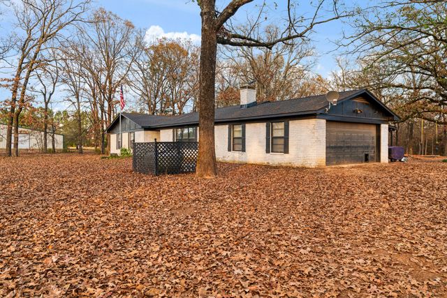 333 County Road 43200, Powderly, TX 75473