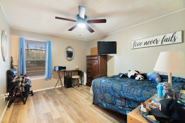 333 County Road 43200, Powderly, TX 75473