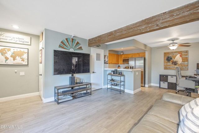 1253 Tivoli Lane 29, Simi Valley, CA 93065