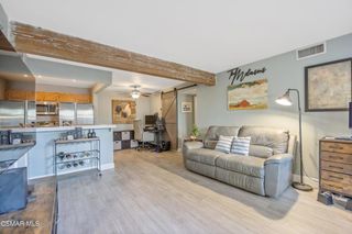 1253 Tivoli Lane 29, Simi Valley, CA 93065