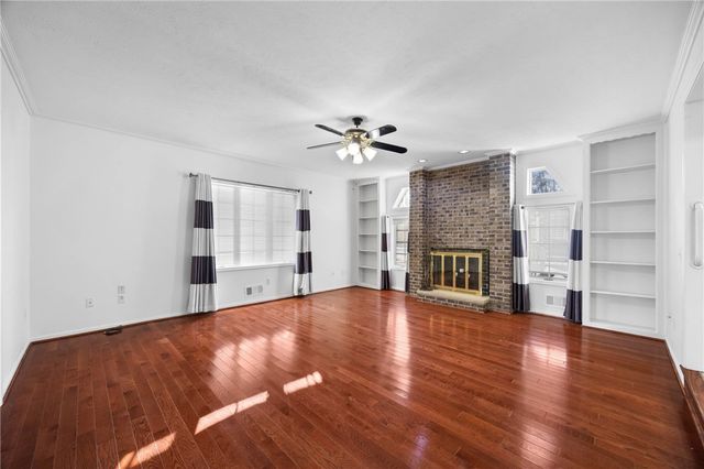 11 Pond Valley Circle, Penfield, NY 14526