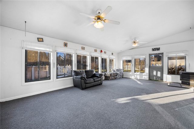 11 Pond Valley Circle, Penfield, NY 14526