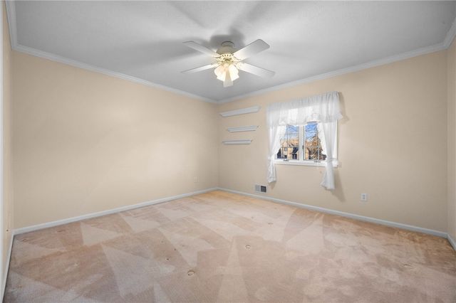 11 Pond Valley Circle, Penfield, NY 14526