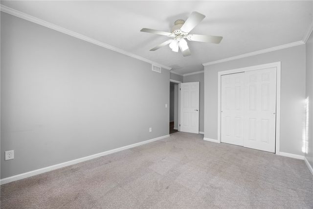 11 Pond Valley Circle, Penfield, NY 14526