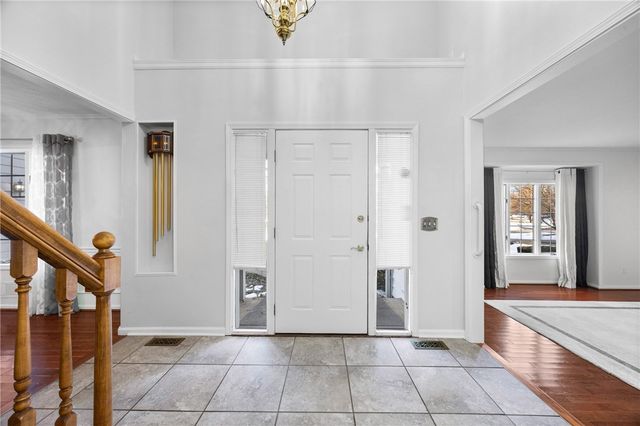 11 Pond Valley Circle, Penfield, NY 14526