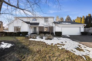 11 Pond Valley Circle, Penfield, NY 14526