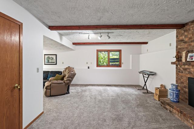 5595 Wedgewood Drive, Shorewood, MN 55331