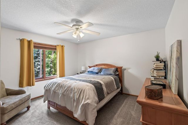5595 Wedgewood Drive, Shorewood, MN 55331