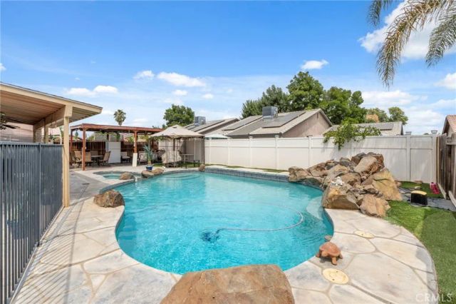 180 Cheney Lane, Coalinga, CA 93210