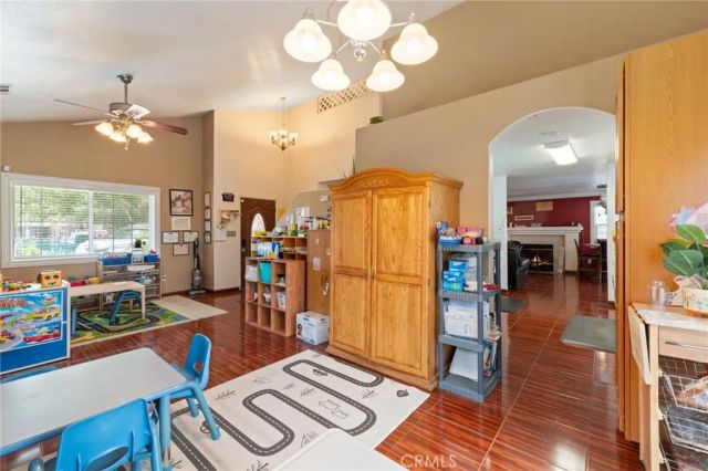 180 Cheney Lane, Coalinga, CA 93210