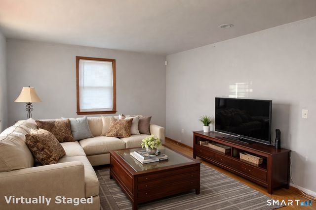 46 Myron Avenue, Bridgeport, CT 06606