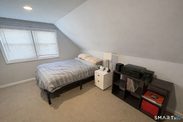 46 Myron Avenue, Bridgeport, CT 06606