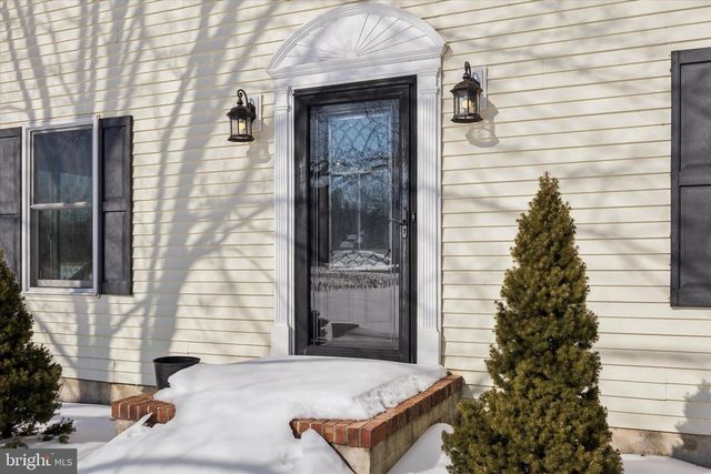 347 MOODS RD, Mullica Hill, NJ 08062