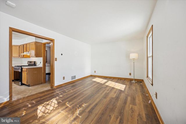 347 MOODS RD, Mullica Hill, NJ 08062