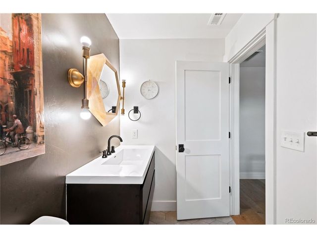 2626 Java Ct, Denver, CO 80211