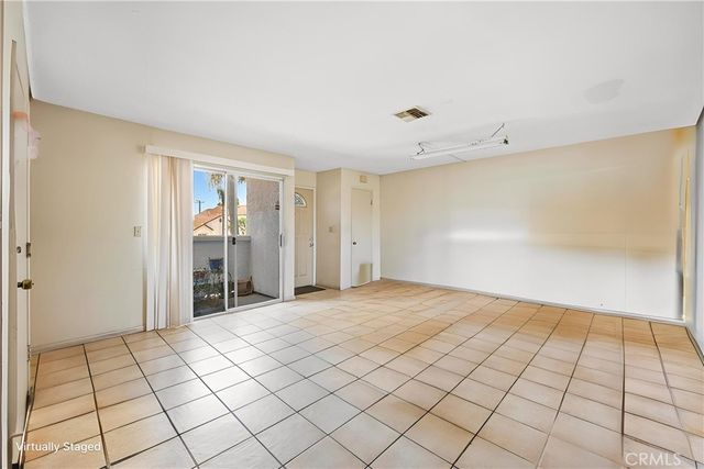 264 E Beverly Boulevard A, Montebello, CA 90640