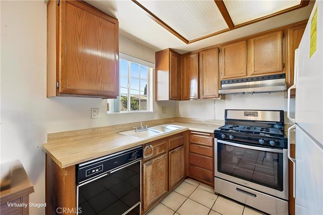 264 E Beverly Boulevard A, Montebello, CA 90640