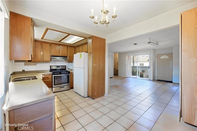 264 E Beverly Boulevard A, Montebello, CA 90640
