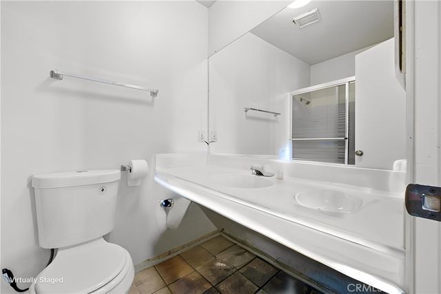 264 E Beverly Boulevard A, Montebello, CA 90640