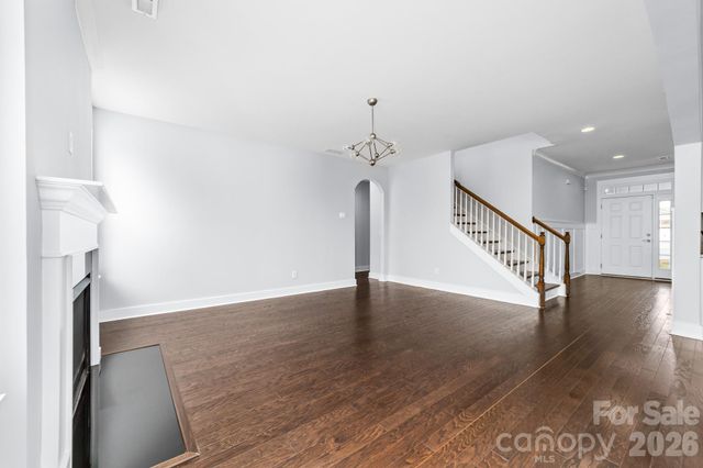 728 Lakeview Drive 109, Mcadenville, NC 28101