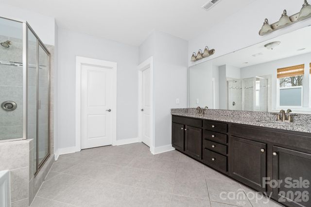 728 Lakeview Drive 109, Mcadenville, NC 28101